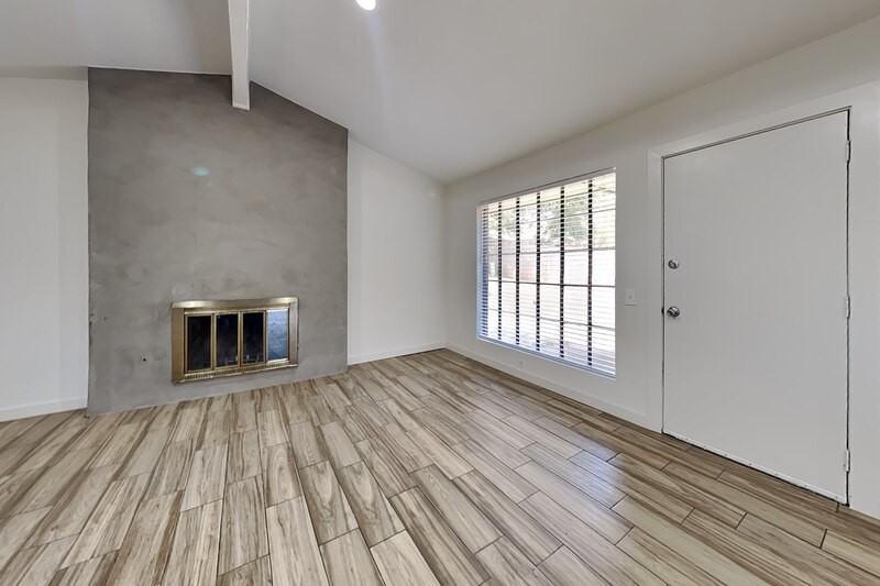12013 Sylvester Dr - Photo 3 of 26