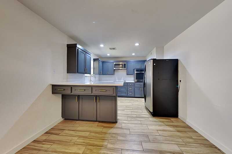 12013 Sylvester Dr - Photo 6 of 26