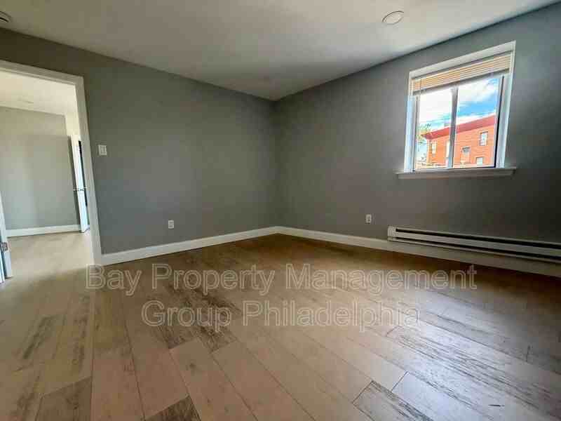 2626 S Watts St #3 - Photo 3 of 6