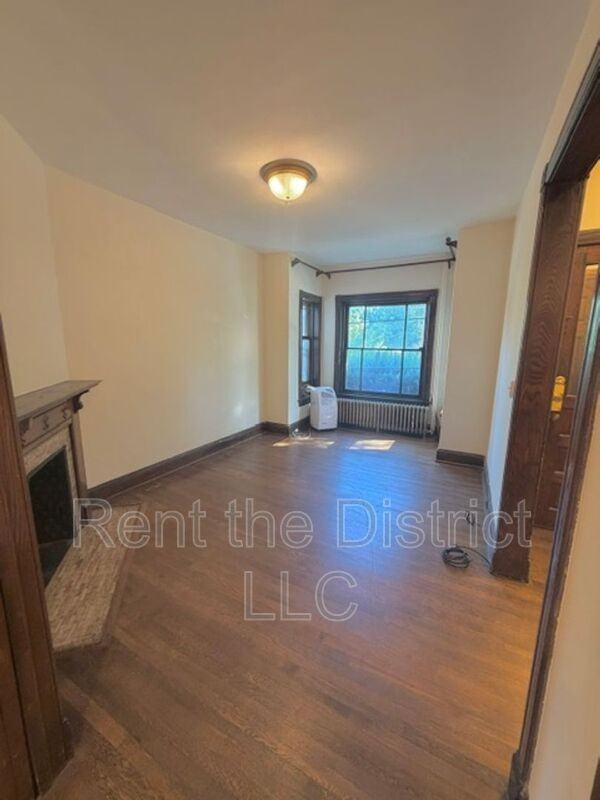 413 T St Nw - Photo 5 of 18