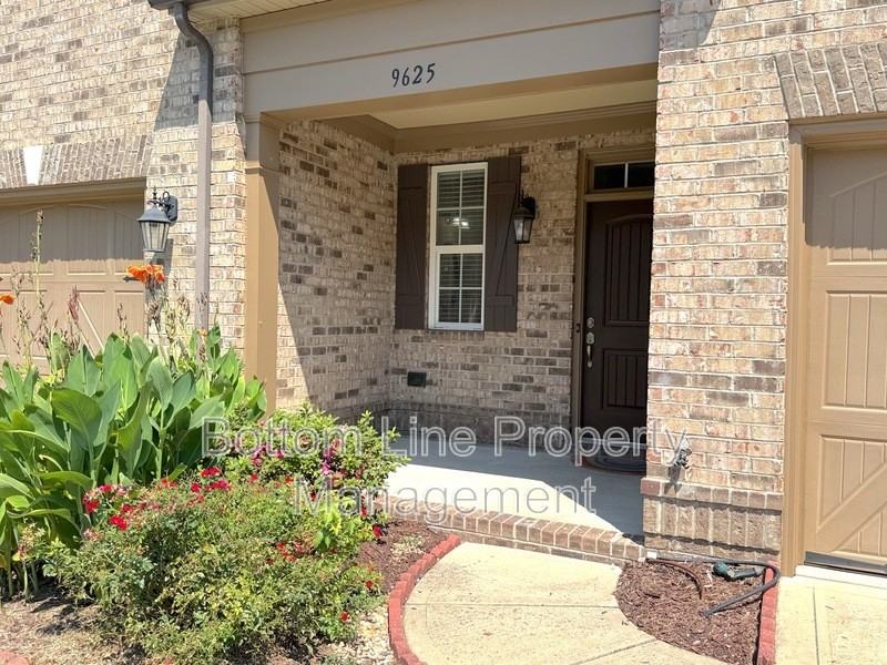 9625 Camberley Ave Nw - Photo 2 of 23