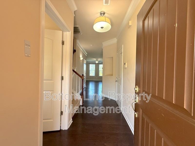 9625 Camberley Ave Nw - Photo 3 of 23