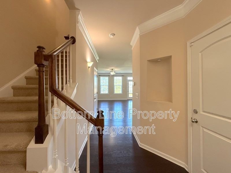 9625 Camberley Ave Nw - Photo 5 of 23