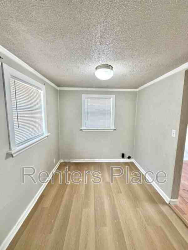 905 N Owalla Ave - Photo 6 of 13