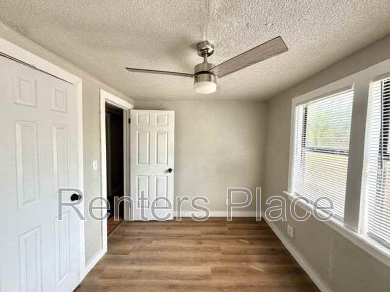 905 N Owalla Ave - Photo 7 of 13