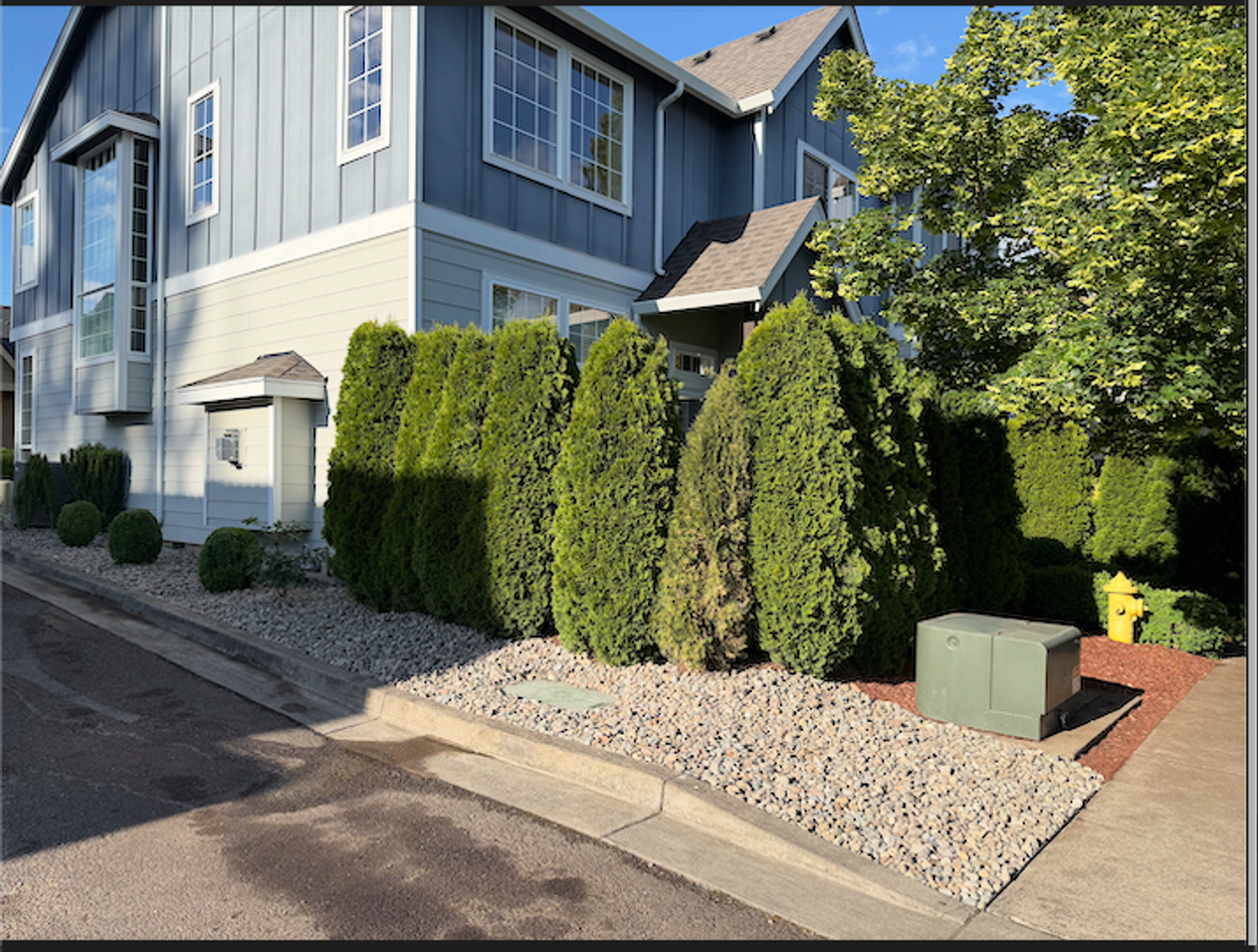 4463 Se Sycamore St - Photo 2 of 37