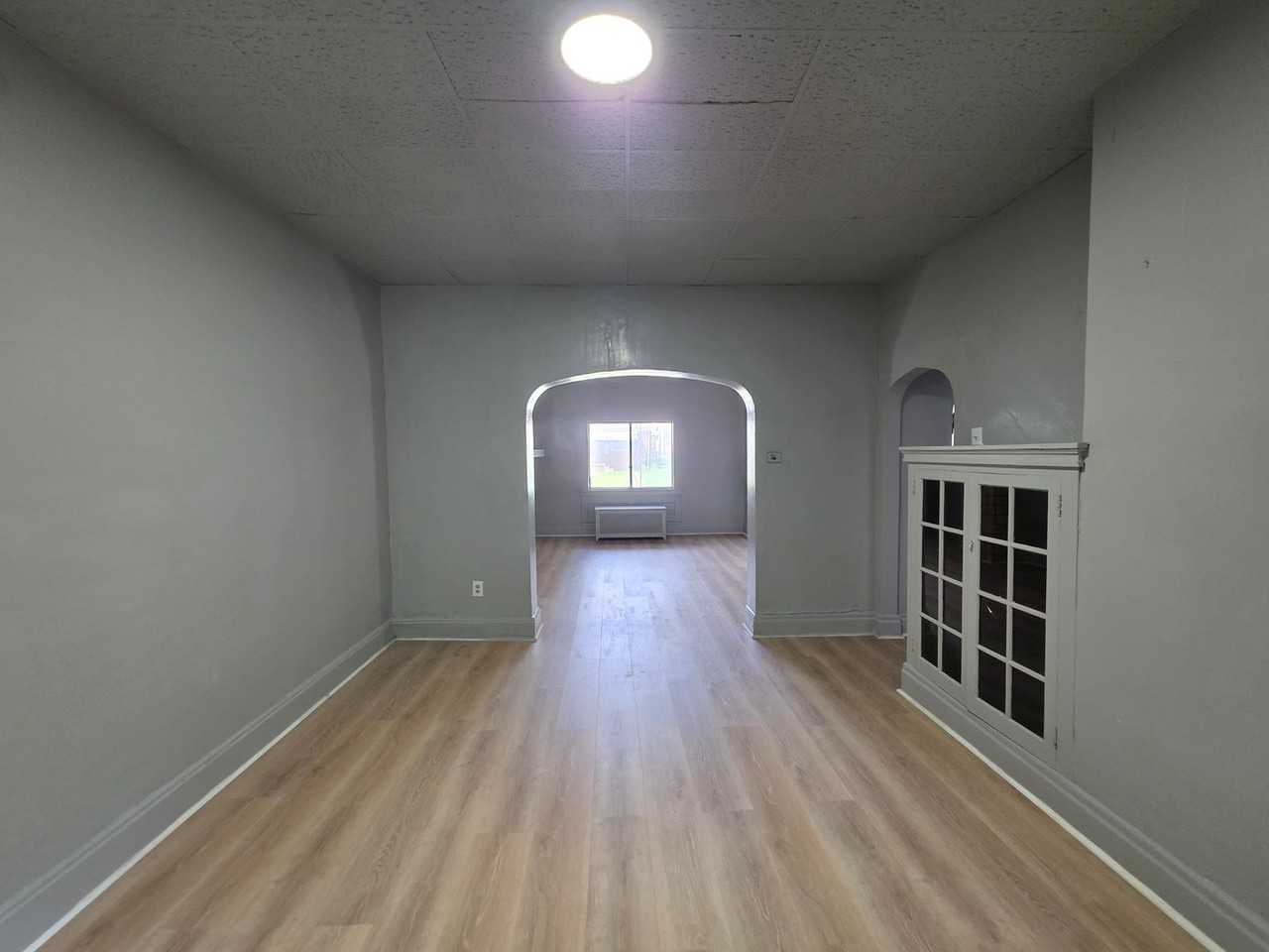 1521 Amanda St - Photo 6 of 21