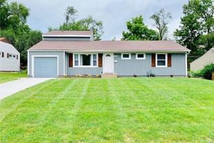 6828 W 76th Ter - Photo 1 of 1