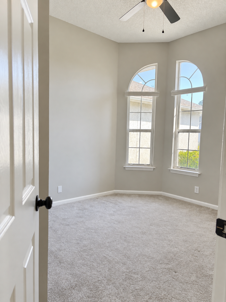 103 Chandler Way - Photo 4 of 10