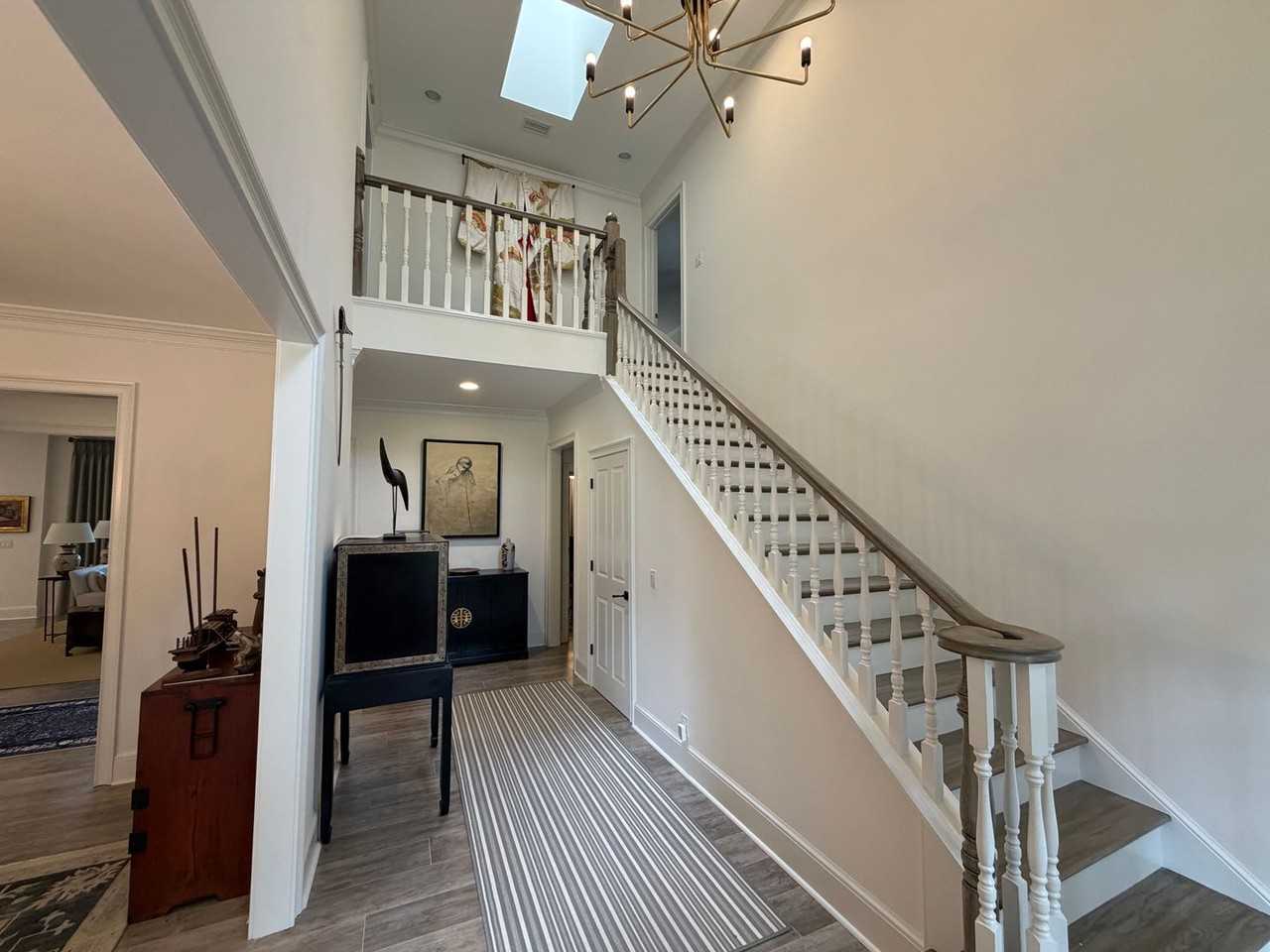 105 Augusta - Photo 4 of 39