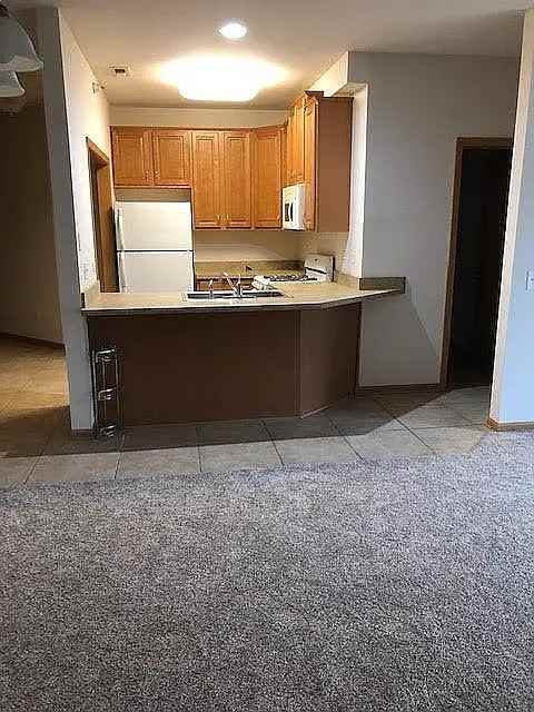 1990 Larkin Ave #11 - Photo 4 of 4