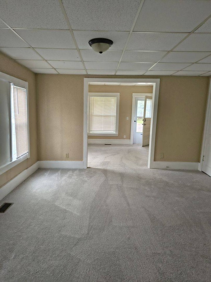 2644 8th St #1 - Photo 2 of 10