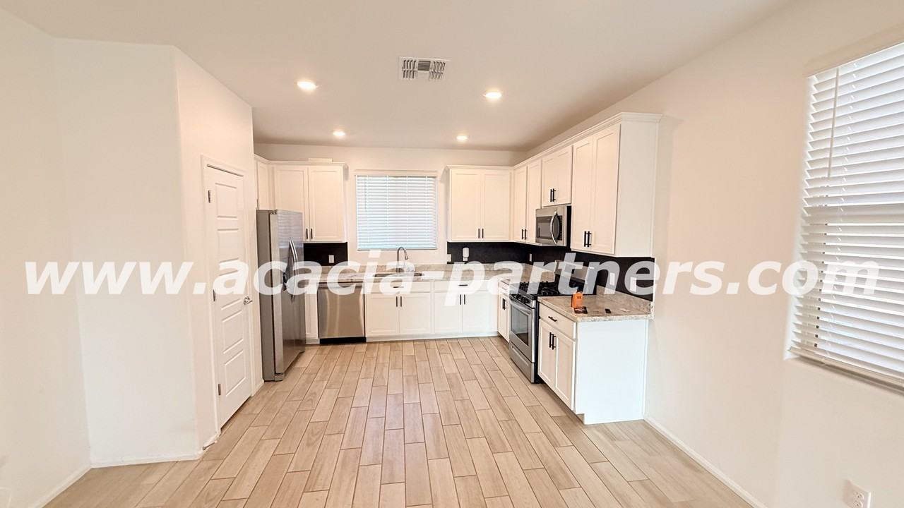 4916 E Scenic Peak Way - Photo 6 of 23