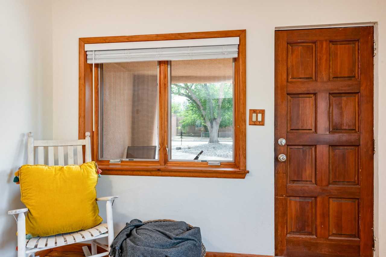 4501 8th St Nw - Photo 4 of 22