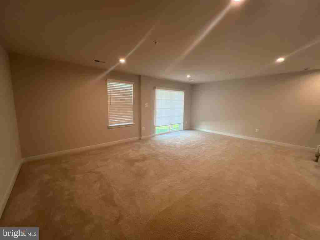 310 Schaffer Dr - Photo 3 of 27