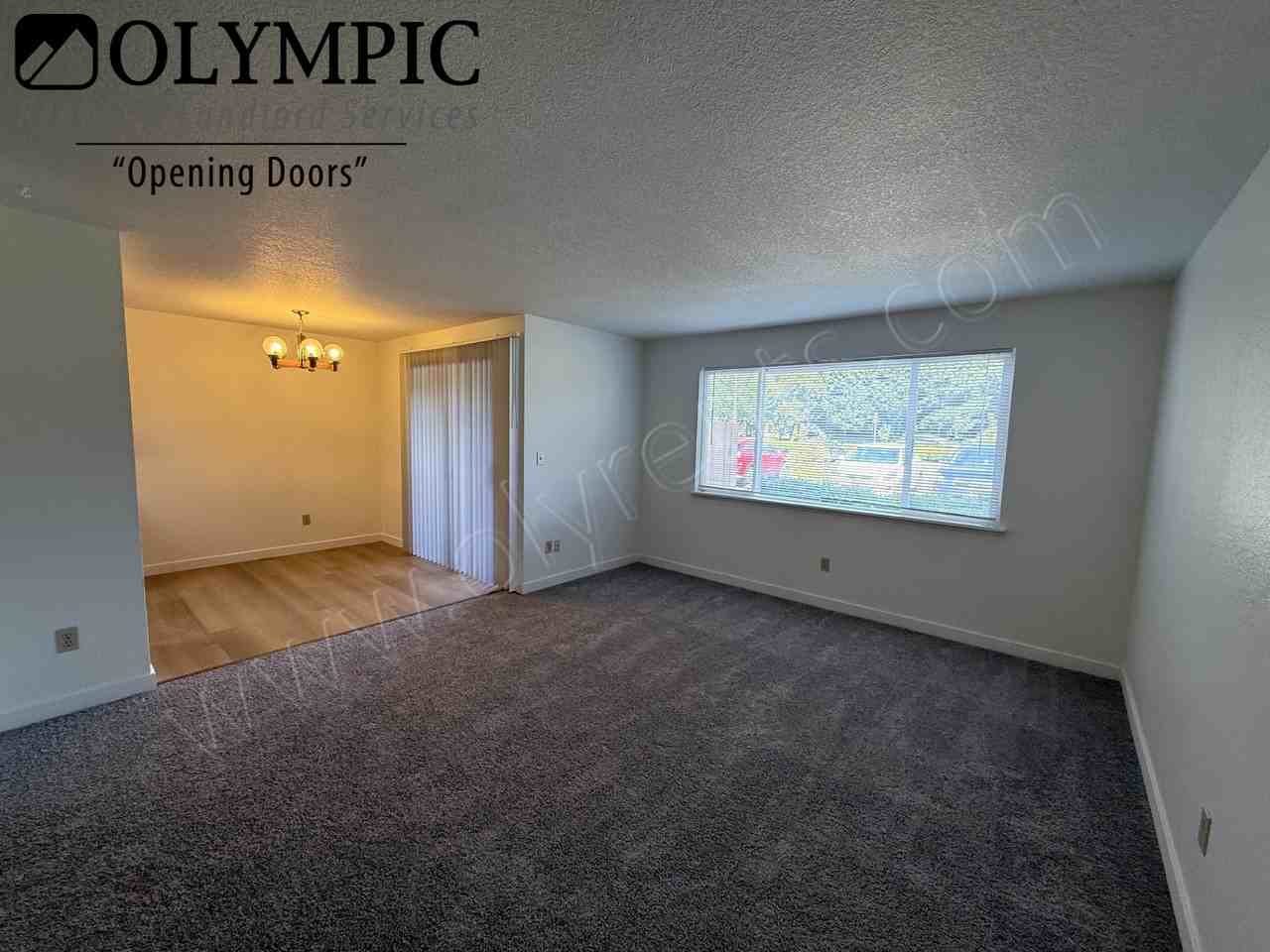 829 Israel Rd Sw - Photo 2 of 18