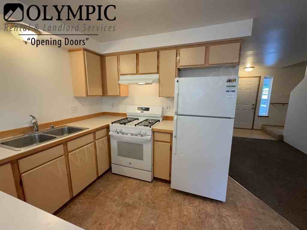 827 Jefferson St Se - Photo 4 of 21