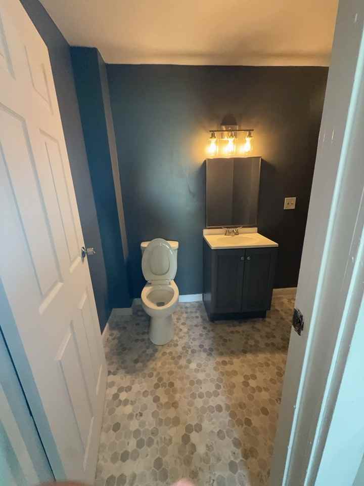 1114 E 77th St - Photo 5 of 14