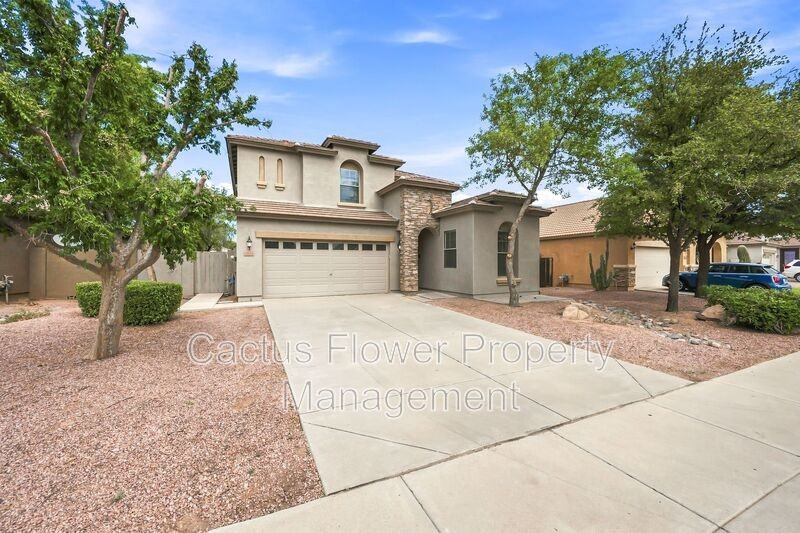 3628 E Janelle Way - Photo 3 of 50