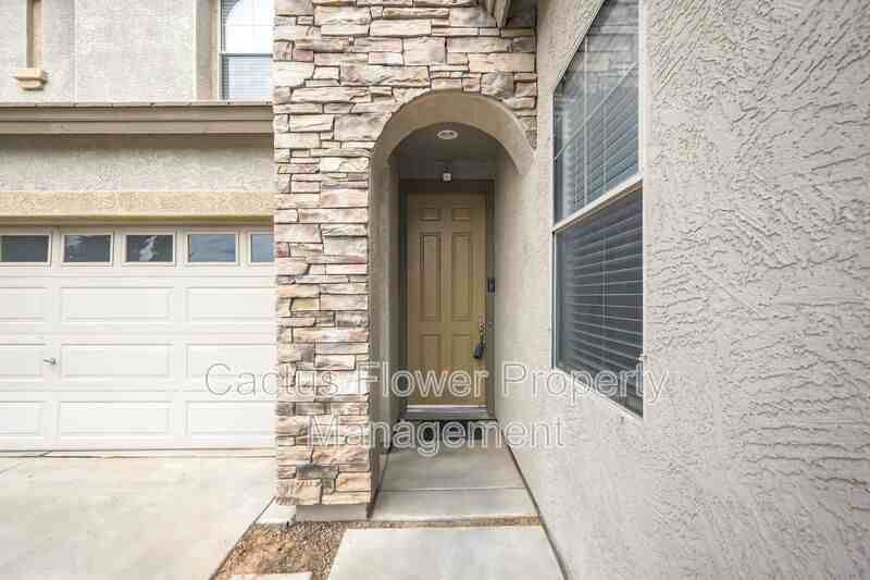 3628 E Janelle Way - Photo 4 of 50