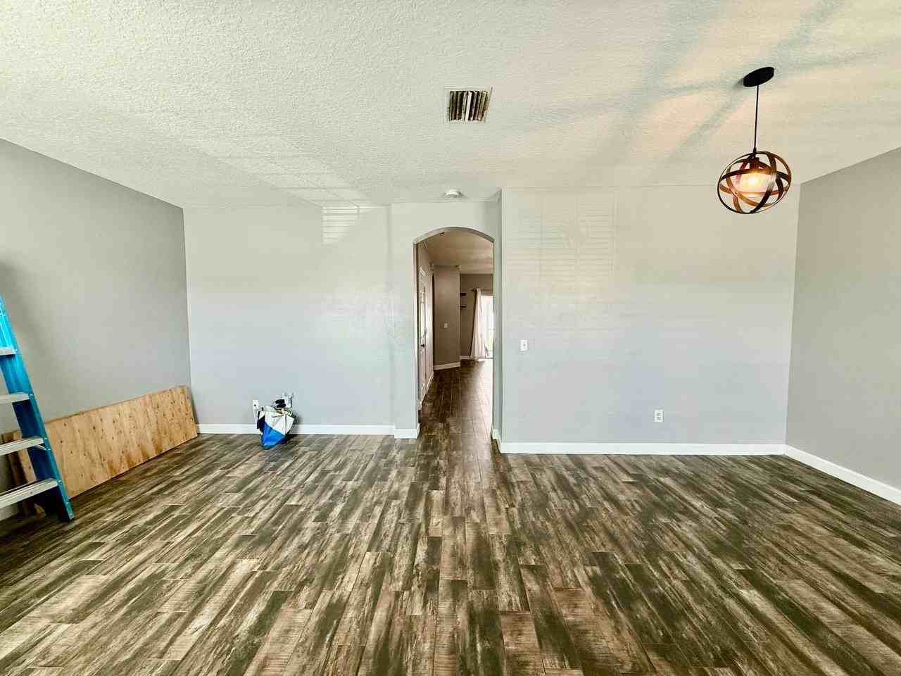 3421 Santa Rita Ln - Photo 4 of 38