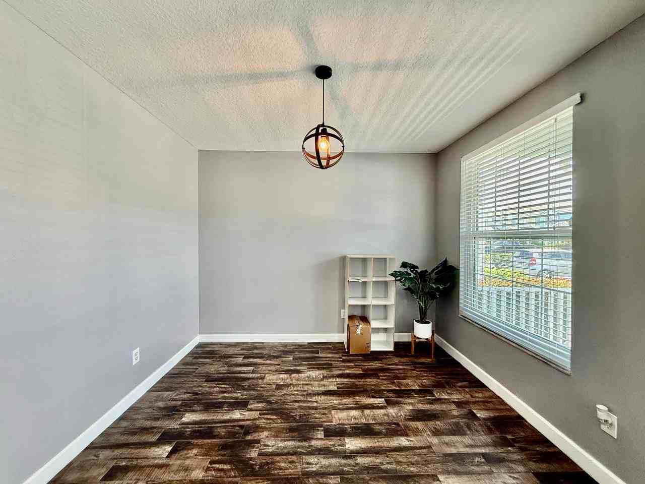 3421 Santa Rita Ln - Photo 5 of 38