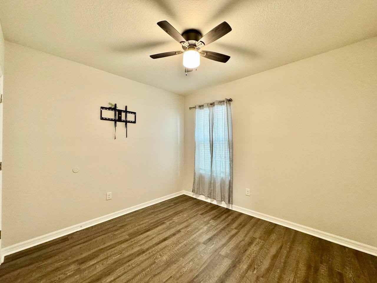 10626 Park Meadowbrooke Dr - Photo 7 of 39