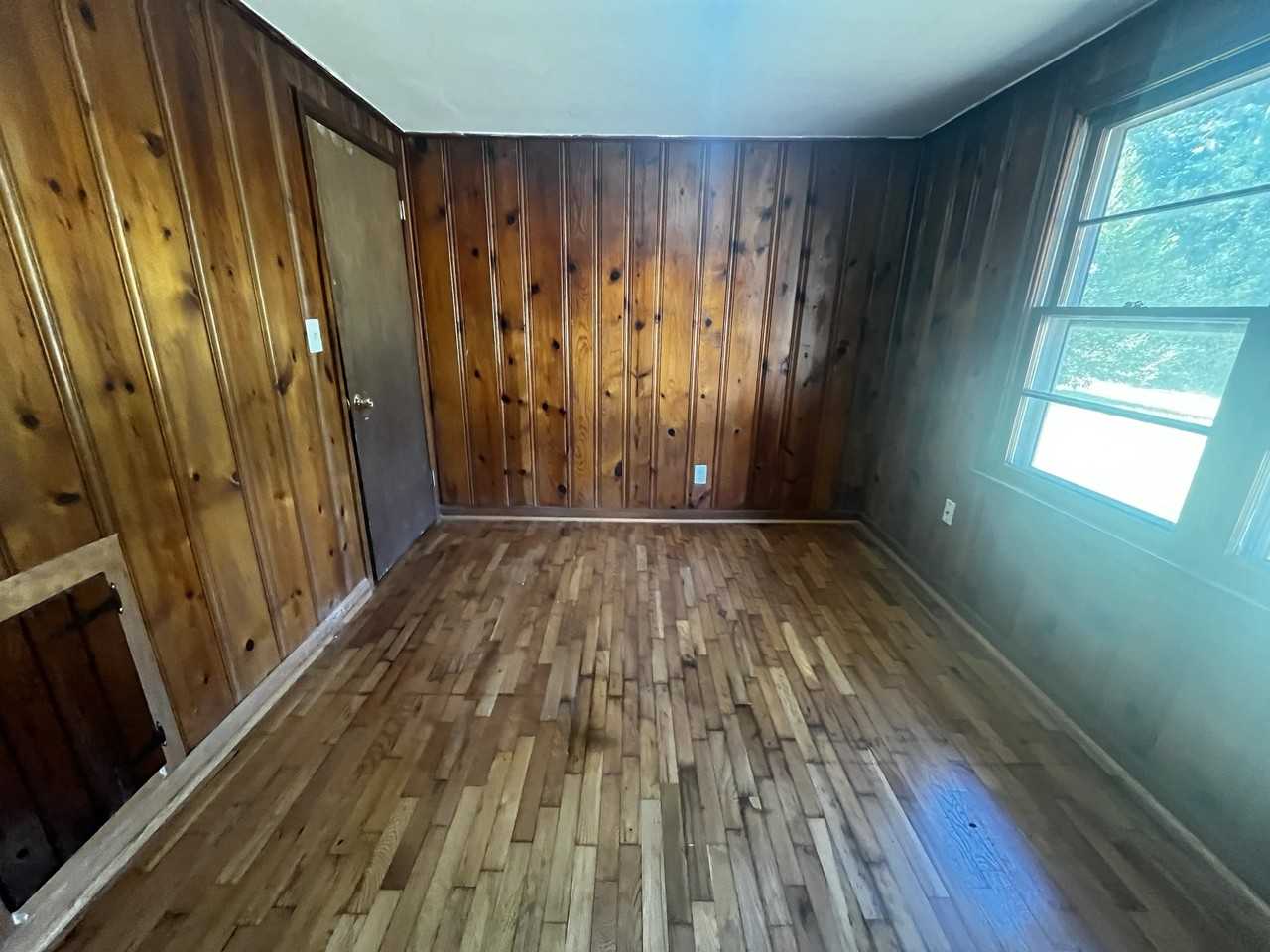 70 Sharp Dr - Photo 4 of 22
