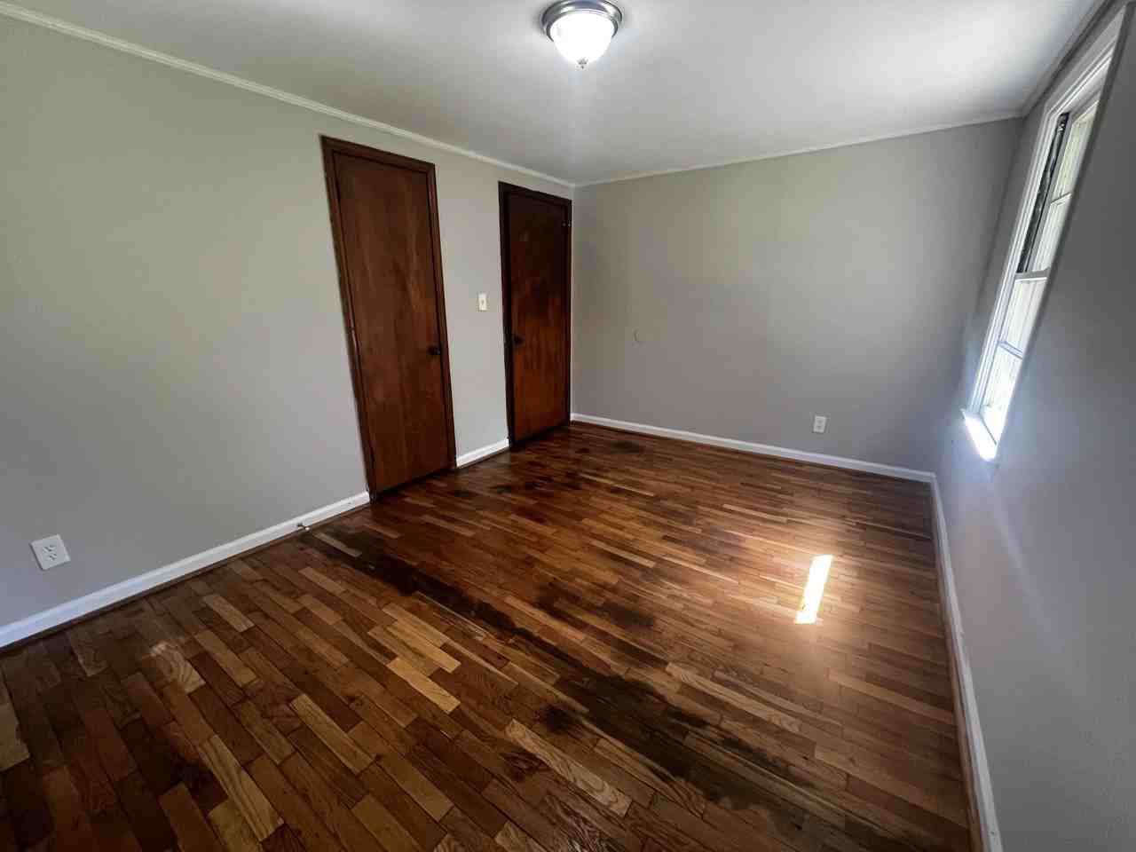 70 Sharp Dr - Photo 5 of 21