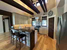 featured image of 18 Mountainside Dr