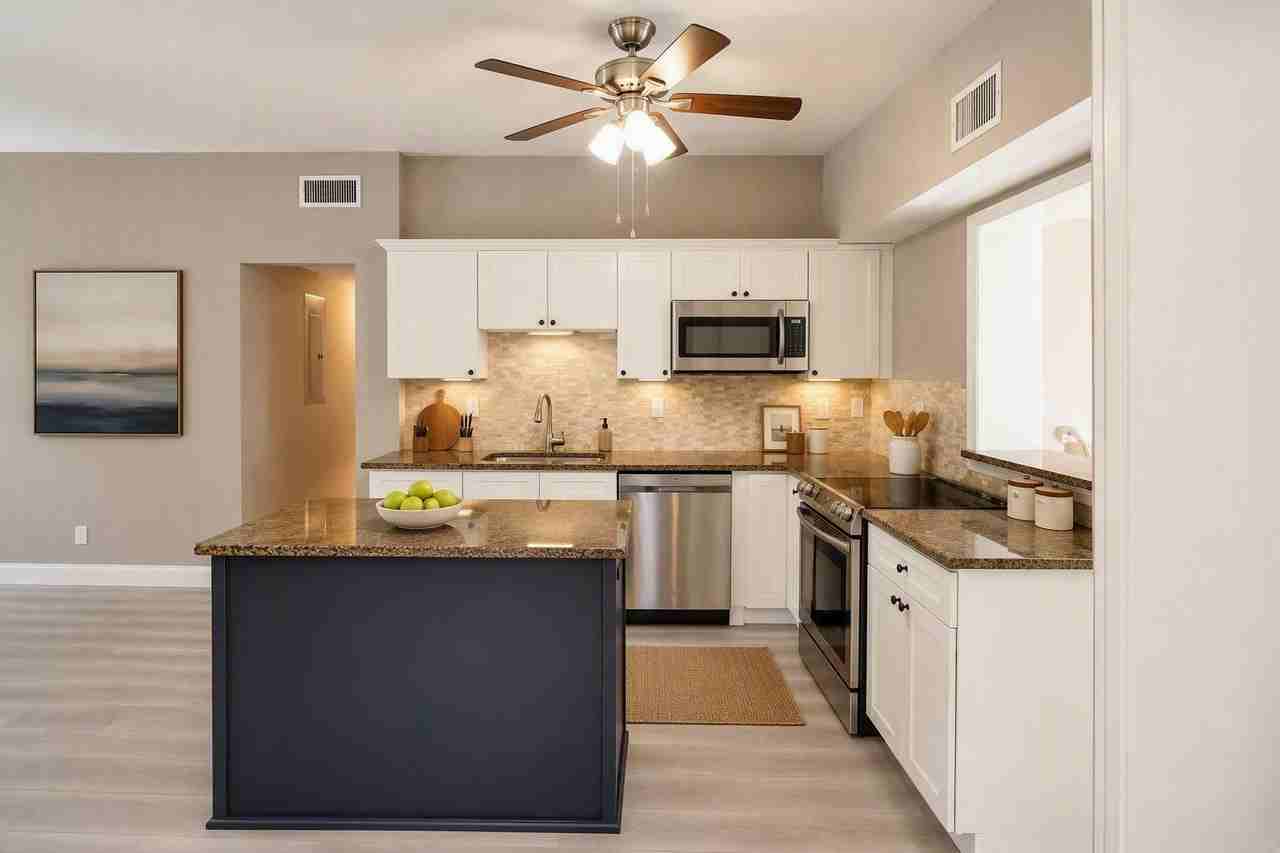 3519 W Price Ave - Photo 5 of 40