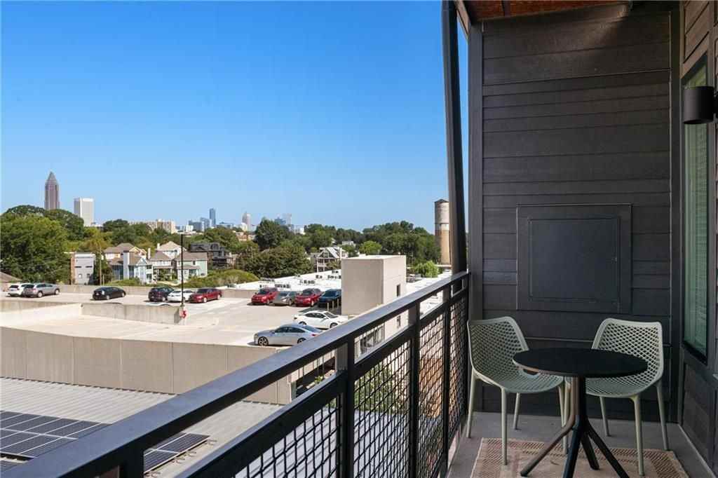 665 Auburn Ave Ne ##608 - Photo 4 of 50