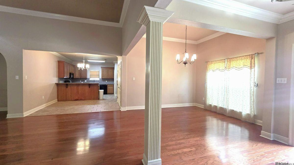 3112 Grassy Lake Dr - Photo 4 of 25