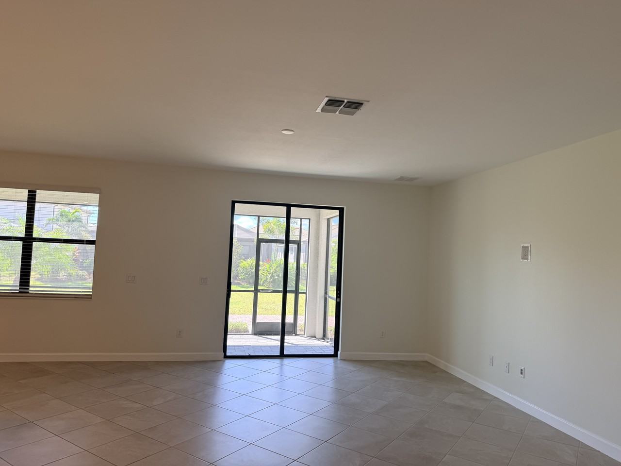 5242 Coral Reef Way - Photo 4 of 21