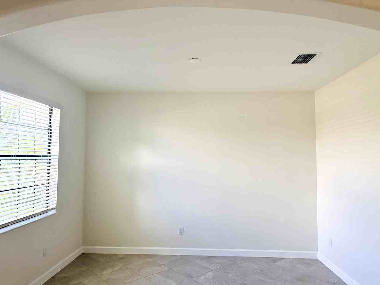 5242 Coral Reef Way - Photo 5 of 21