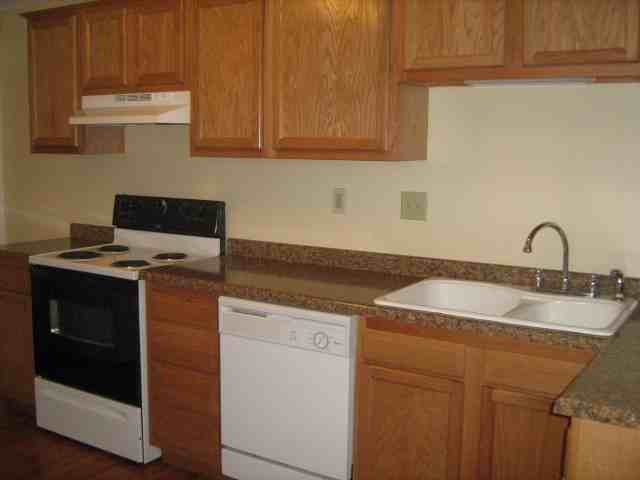 125 S 5th St - Photo 3 of 12
