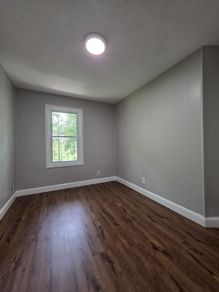 14 Larchmont Ave - Photo 7 of 10
