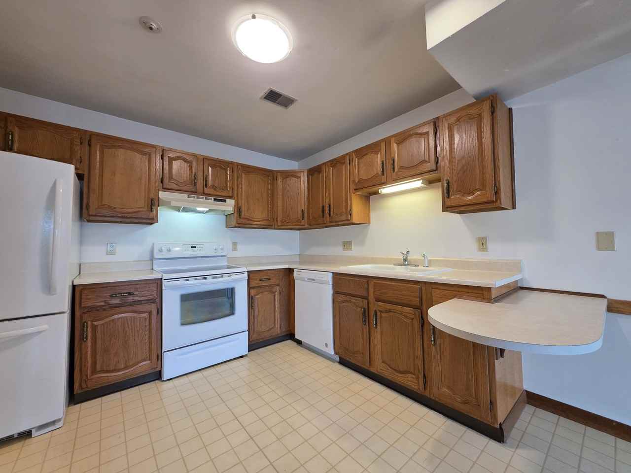 36 Kristee Cir - Photo 5 of 14
