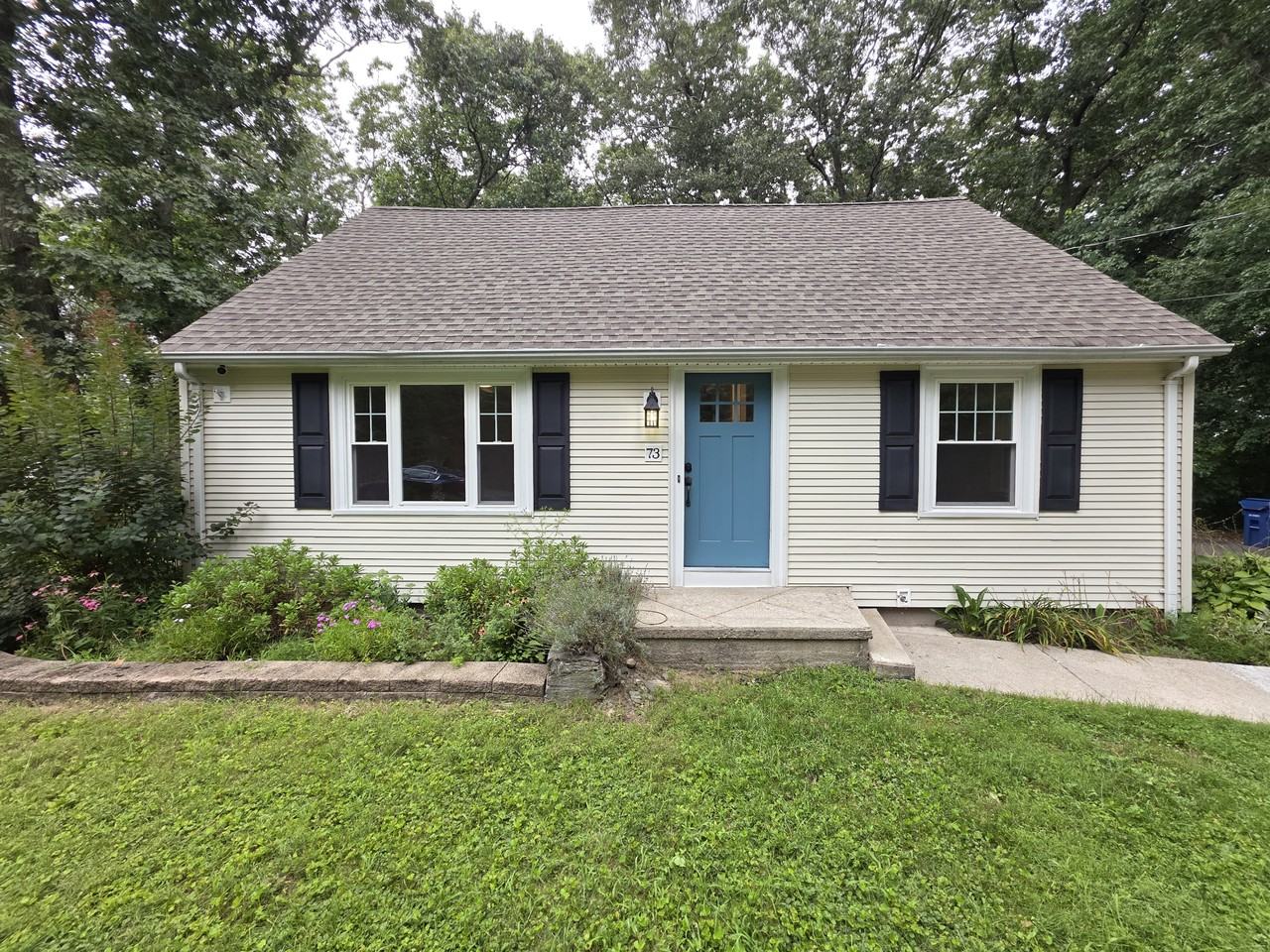 73 Posnegansett Ave - Photo 3 of 22