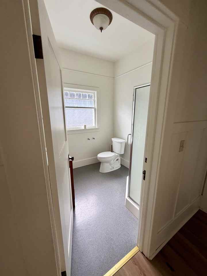 2811 E St #NA - Photo 6 of 16