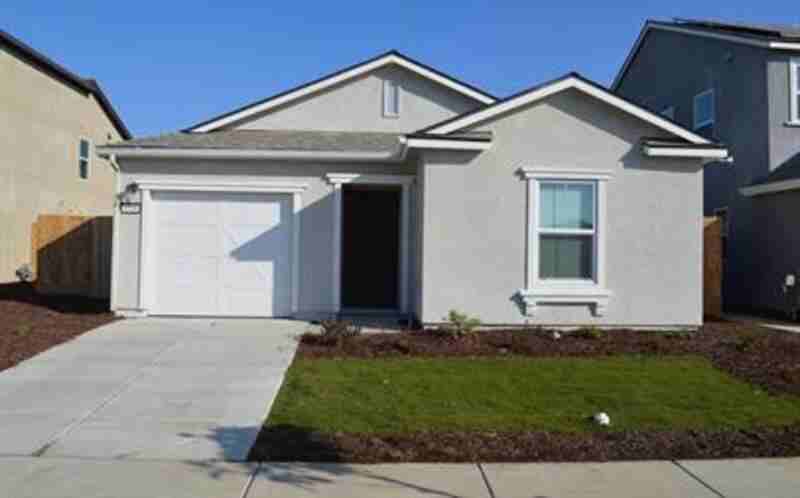 4516 Lindsey Ln - Photo 2 of 46