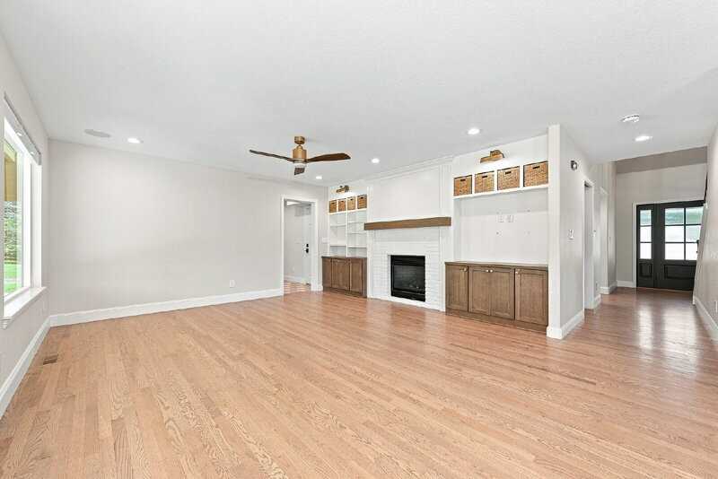 6275 S Walden Way - Photo 4 of 15