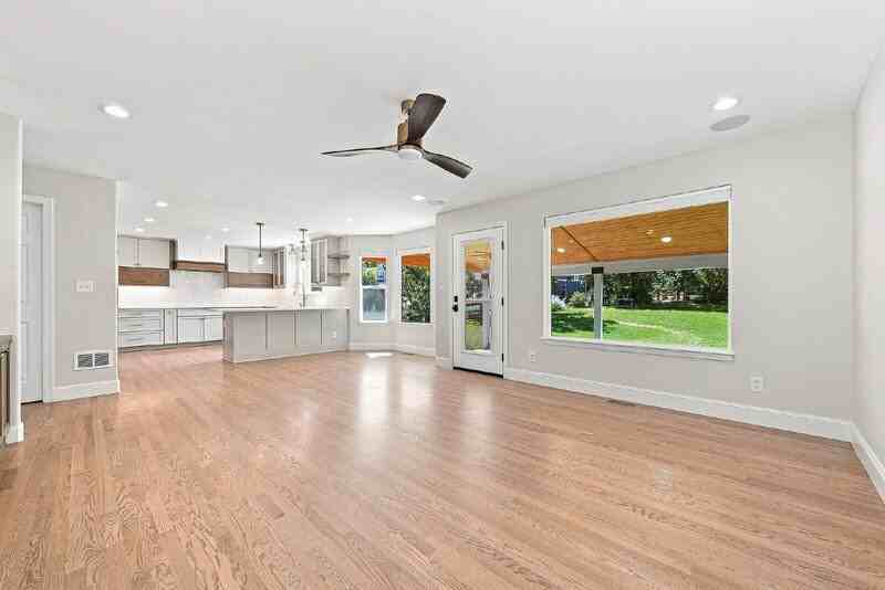 6275 S Walden Way - Photo 5 of 15