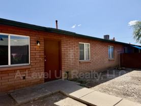 1044 S 4th Ave #1 - Photo 1 of 1