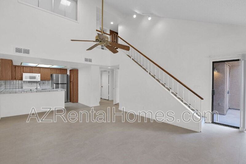 819 N College Ave #I121 - Photo 7 of 28