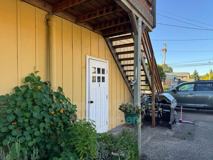 181 Knox St N #3 - Photo 1 of 1