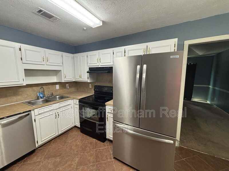 193 Lee Road 219 - Photo 4 of 21