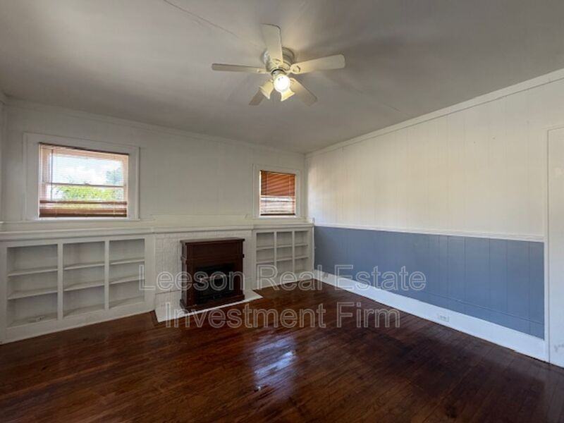 2803 Frederick St - Photo 2 of 11