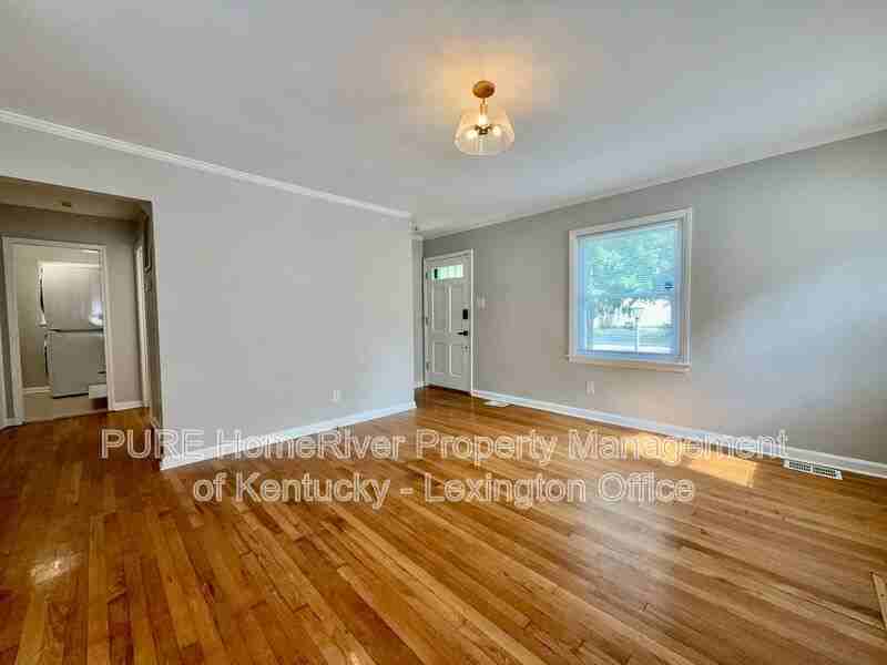 839 Henry Clay Blvd - Photo 7 of 30