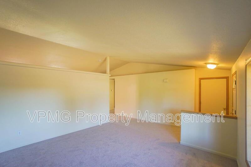 3107 Ne 148th Ave - Photo 4 of 28